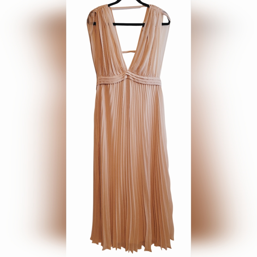 asos Petite Light Peach Pleated Special Occasion / Formal Maxi Dress